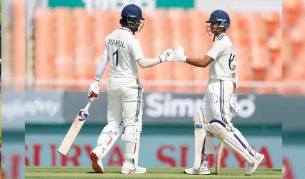 ఆఫ్గ‌నిస్తాన్‌తో టెస్టు .. తొలి వికెట్ కోల్పోయిన ఇండియా