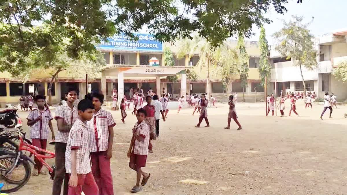 ఉదయం బ్రేక్‌ఫాస్ట్, పాలు - 6 నుంచి 10 తరగతులకు కొత్తగా అభ్యాస పుస్తకాలు :