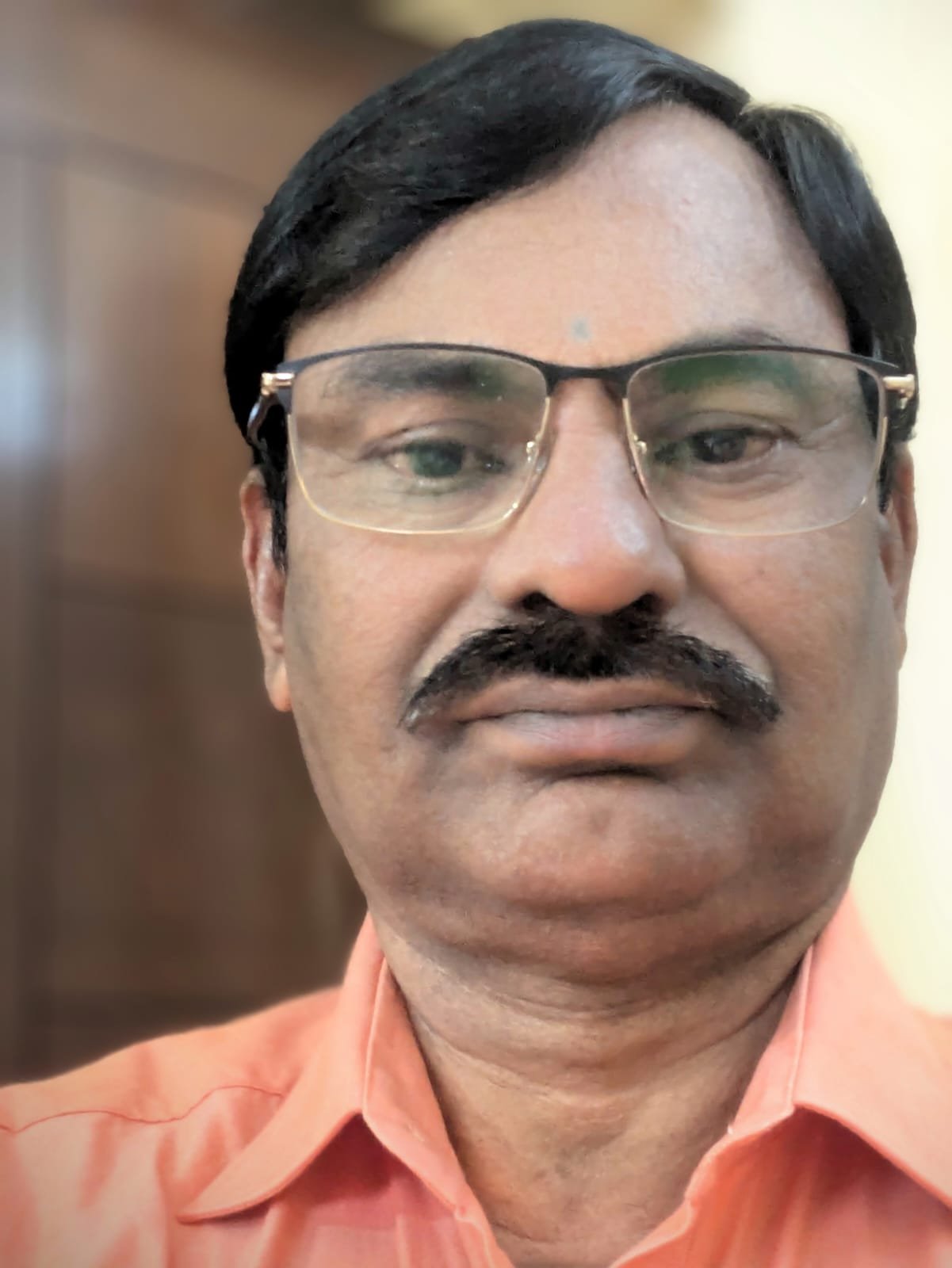 సమస్యల సుడి గుండంలో "వృద్ధ భారత్"