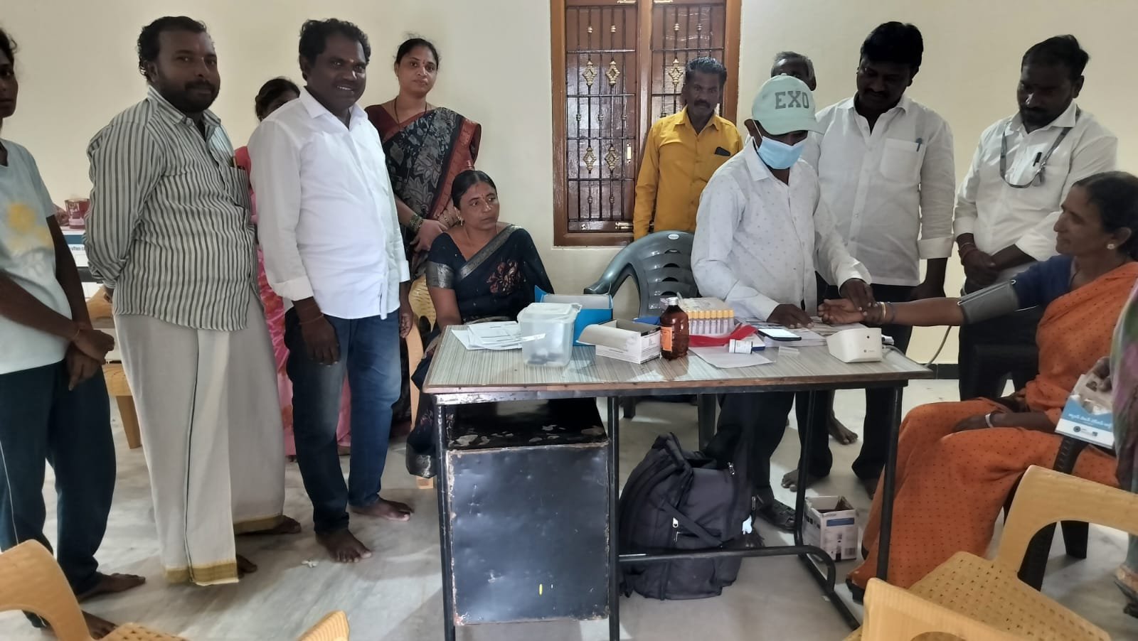 ఉప సర్పంచ్ ఆధ్వర్యంలో ఉచిత శరత్ కంటి వైద్య శిబిరం - Additional Image