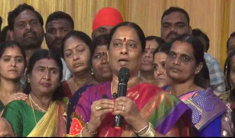అధిష్టానం నుంచి మాకు ఫోన్లు వస్తున్నాయి
