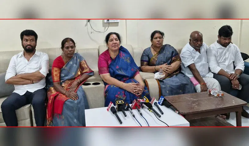 రిమ్స్ ఆసుపత్రిలో శిశువుల మరణాలు ప్రభుత్వ హత్యలే