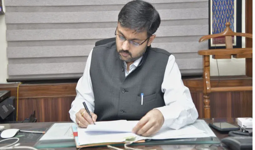  తెలంగాణ భవన్‌ రెసిడెంట్‌ కమిషనర్‌గా అద్వైత్‌ కుమార్‌ సింగ్‌ బాధ్యతలు